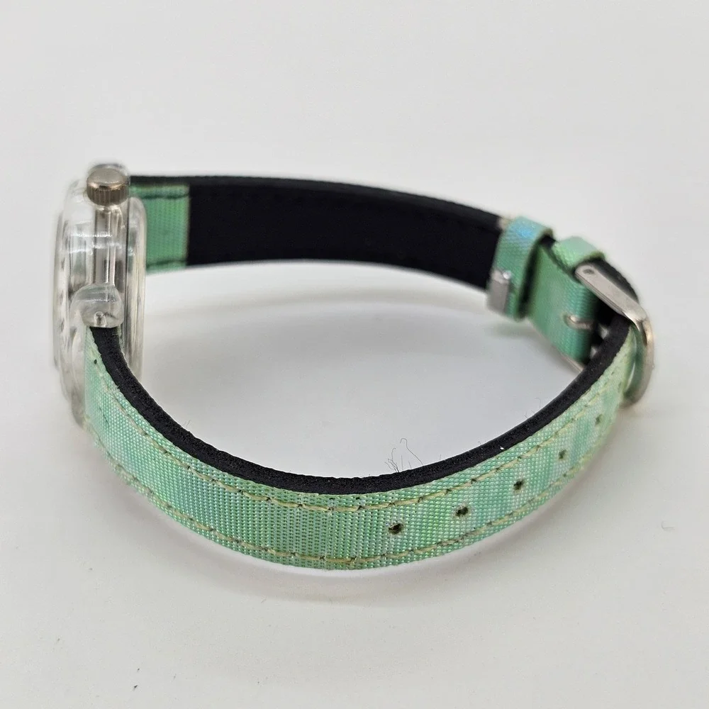 Episode Women's Analog Watch 26MM White Dial Green Leather Bands NEW Battery